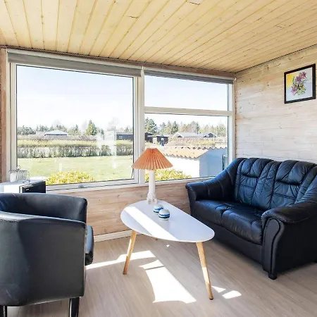 5 Person Holiday In Hals