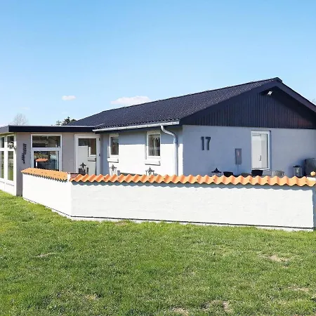 Vakantiehuis 5 Person Holiday In Hals